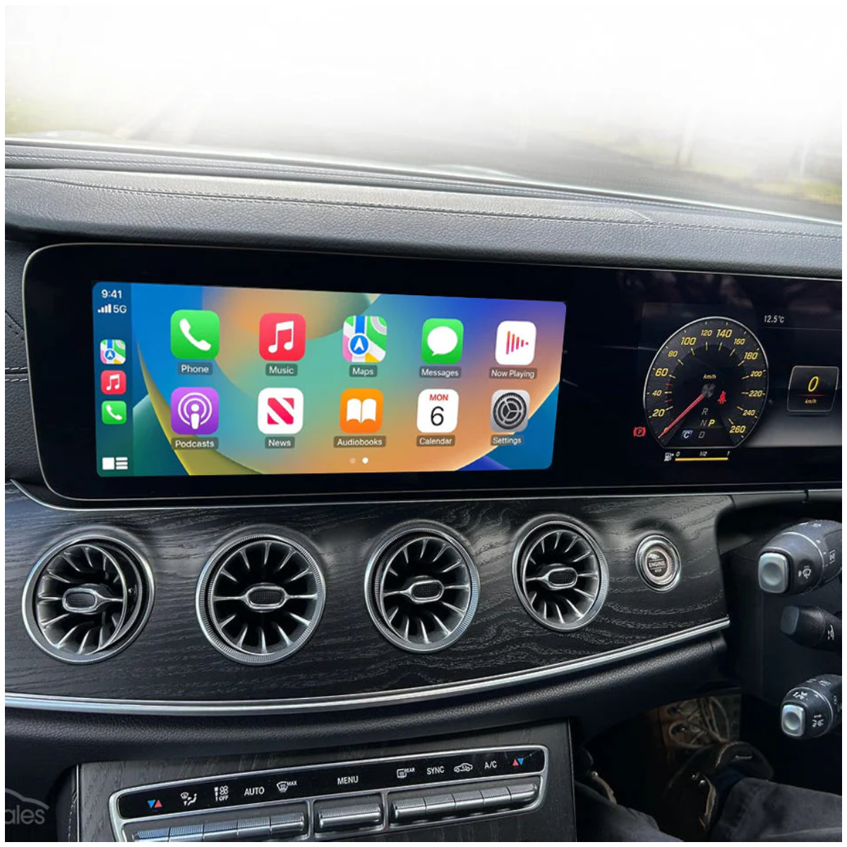APPLE CARPLAY INTEGRATION